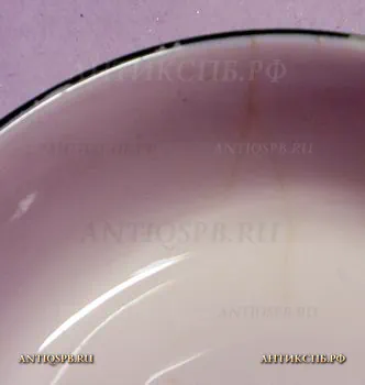 Солонка старинная. Красный фарфорист. Сер. ХХ века. СССР. №13813